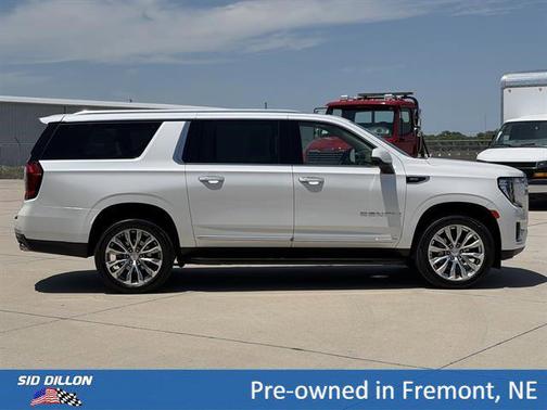 White Frost Tricoat 2024 GMC Yukon XL Denali