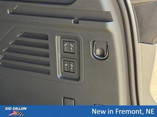 Moonstone Gray Metallic 2026 Buick Enclave Preferred FWD