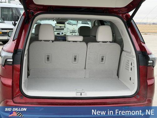 cherry red tintcoat 2026 Buick Enclave Avenir FWD