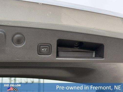 Sterling Gray Metallic 2024 Chevrolet Equinox 1LT