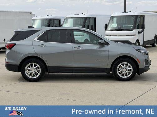 Sterling Gray Metallic 2024 Chevrolet Equinox 1LT