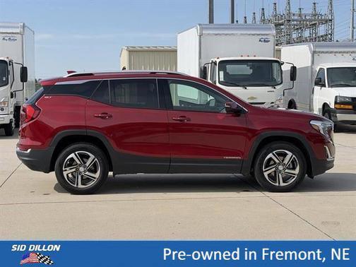Red Quartz Tintcoat 2018 GMC Terrain SLT