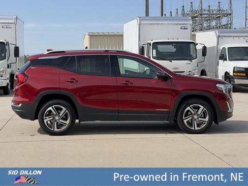 Red Quartz Tintcoat 2018 GMC Terrain SLT