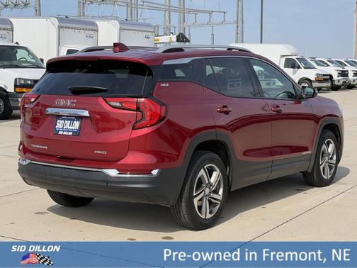 Red Quartz Tintcoat 2018 GMC Terrain SLT