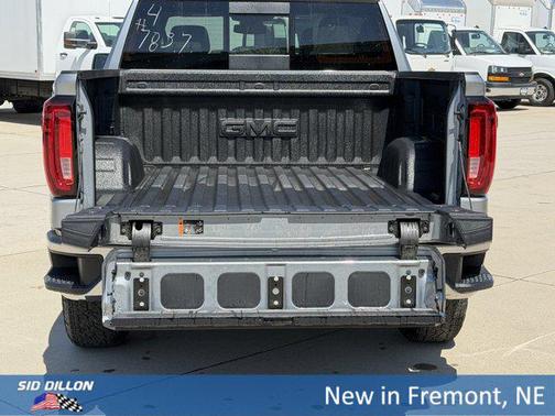 Sterling Metallic 2026 GMC Sierra 1500 SLT