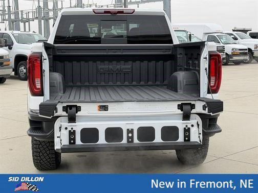 Summit White 2026 GMC Sierra 1500 AT4X