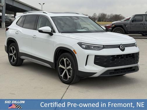 2025 Volkswagen Tiguan 2.0T SE 4MOTION