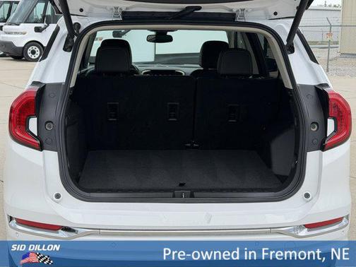 Summit White 2022 GMC Terrain Denali