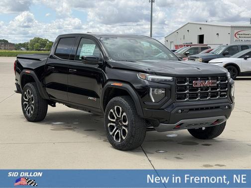 Onyx Black 2026 GMC Canyon AT4