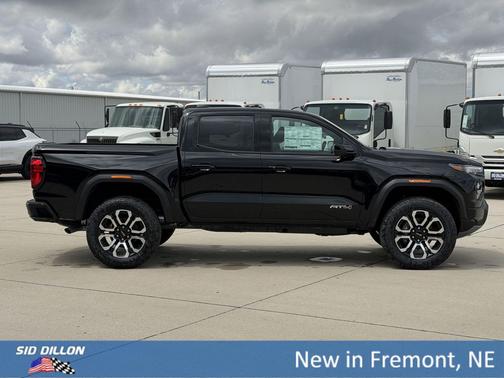 Onyx Black 2026 GMC Canyon AT4