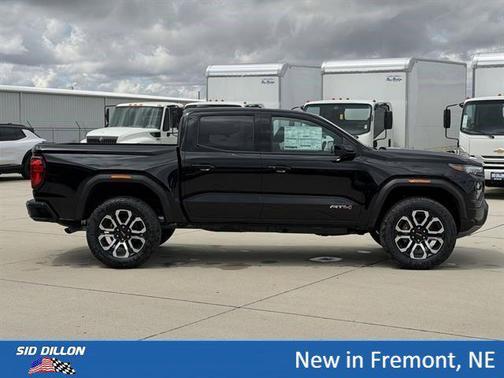 Onyx Black 2026 GMC Canyon AT4