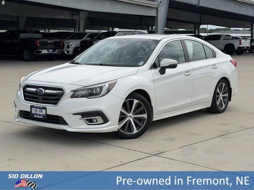 Crystal White Pearl 2019 Subaru Legacy Limited