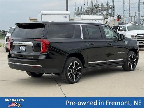 Onyx Black 2022 GMC Yukon XL Denali
