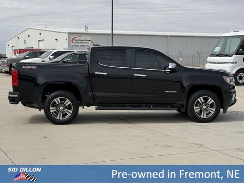 Black 2017 Chevrolet Colorado LT