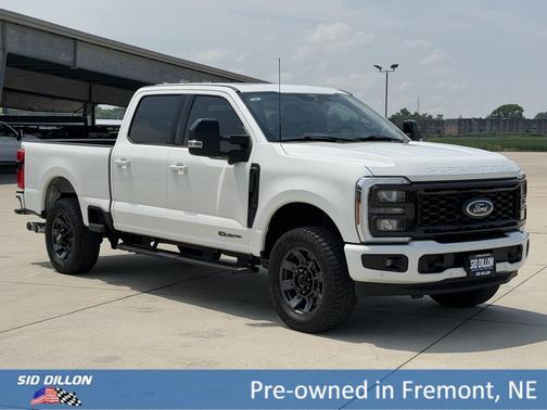 Star White Metallic Tri-Coat 2024 Ford F-250 Lariat