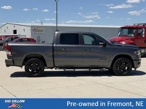 Granite Crystal Metallic Clearcoat 2021 RAM 1500 Big Horn/Lone Star