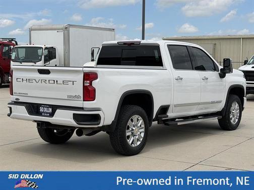 Summit White 2024 Chevrolet Silverado 3500 High Country