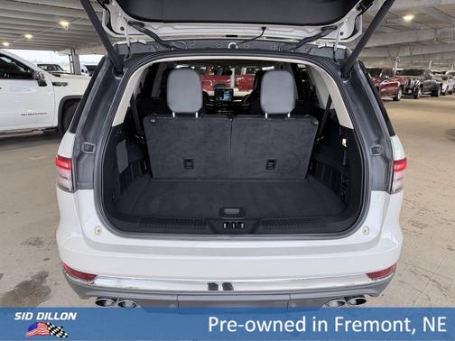 Ceramic Pearl Metallic Tri-Coat 2023 Lincoln Aviator Reserve AWD