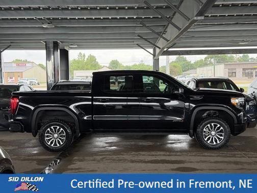 Onyx Black 2021 GMC Sierra 1500 AT4