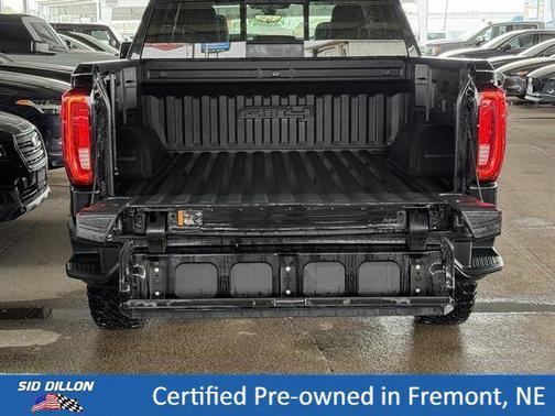 Onyx Black 2021 GMC Sierra 1500 AT4