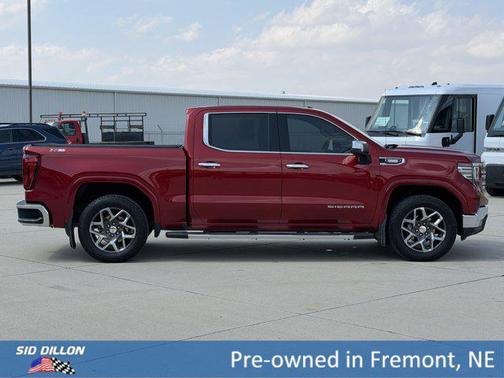 Volcanic Red Tintcoat 2025 GMC Sierra 1500 SLT