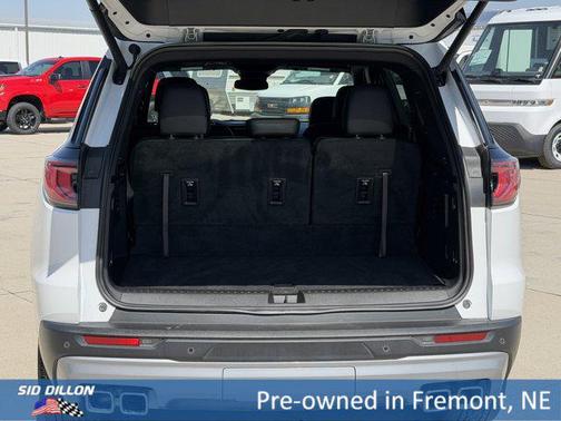 Summit White 2024 GMC Acadia AWD Elevation