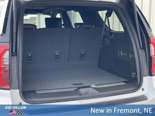 Summit White 2026 GMC Yukon XL 4WD AT4 Ultimate