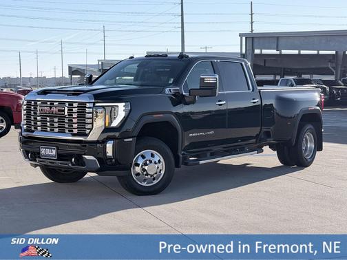 Onyx Black 2025 GMC Sierra 3500 Denali