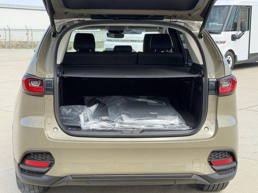 Zircon Sand Metallic 2026 Mazda CX-70 PHEV SC
