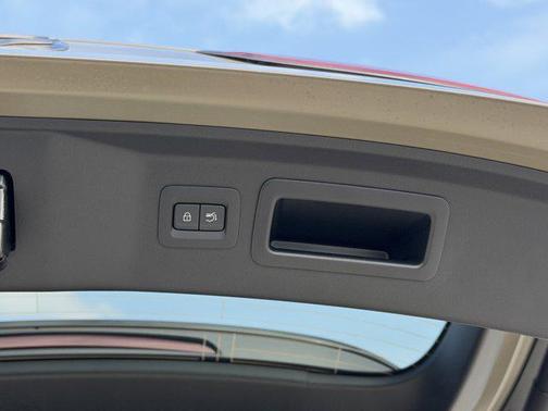 Zircon Sand Metallic 2026 Mazda CX-70 PHEV SC