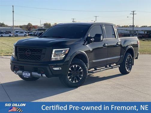 Super Black 2024 Nissan Titan PRO-4X