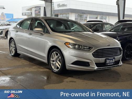 Ingot Silver Metallic 2014 Ford Fusion SE