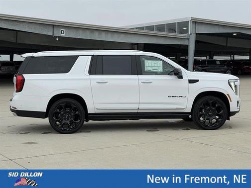 Summit White 2026 GMC Yukon XL Denali