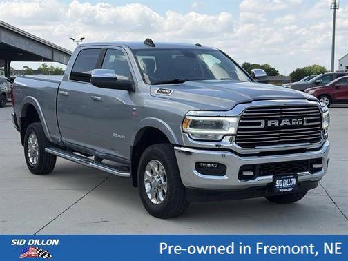 Billet Silver Metallic Clearcoat 2022 RAM 2500 Laramie Crew Cab 4x4 6'4' Box