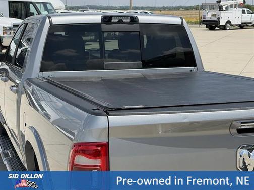 Billet Silver Metallic Clearcoat 2022 RAM 2500 Laramie Crew Cab 4x4 6'4' Box