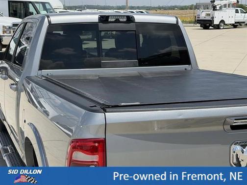 Billet Silver Metallic Clearcoat 2022 RAM 2500 Laramie Crew Cab 4x4 6'4' Box