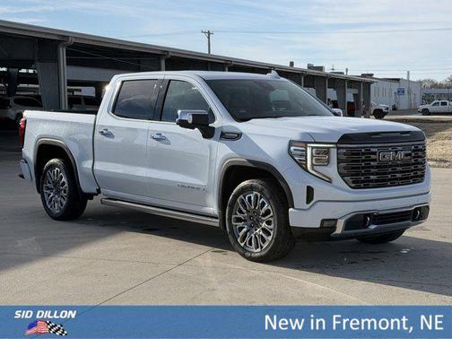 Glacier White Tricoat 2026 GMC Sierra 1500 Denali Ultimate