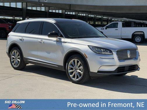 Ingot Silver 2020 Lincoln Corsair Standard