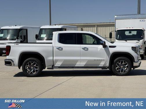 Summit White 2026 GMC Sierra 1500 SLT