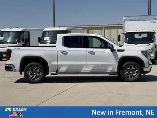 Summit White 2026 GMC Sierra 1500 SLT