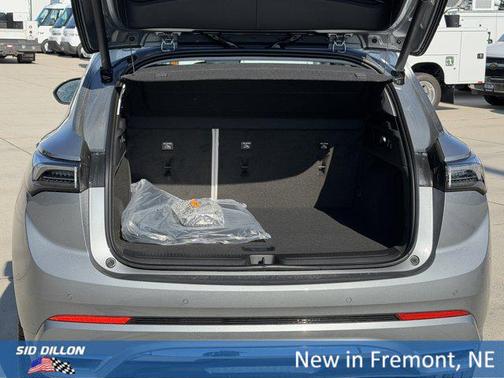 Moonstone Gray Metallic 2026 Buick Envision Avenir AWD