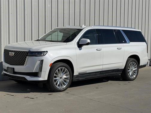 Crystal White Tricoat 2023 Cadillac Escalade ESV Premium Luxury