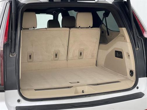 Crystal White Tricoat 2023 Cadillac Escalade ESV Premium Luxury