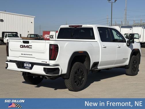 Summit White 2026 GMC Sierra 2500 AT4