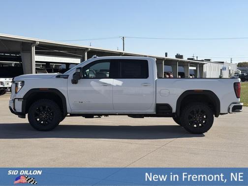 Summit White 2026 GMC Sierra 2500 AT4