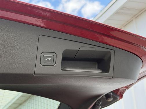 Red Horizon Tintcoat 2019 Cadillac XT5 Premium Luxury