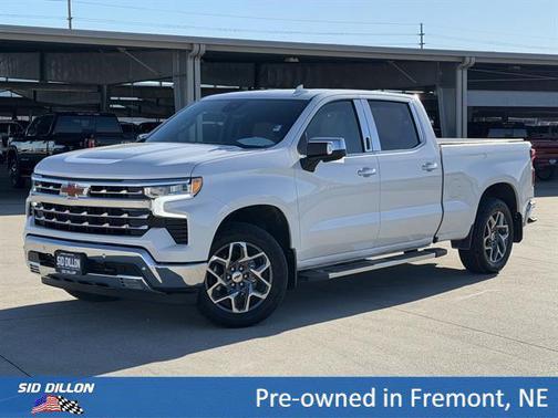Iridescent Pearl Tricoat 2022 Chevrolet Silverado 1500 LTZ