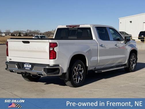 Iridescent Pearl Tricoat 2022 Chevrolet Silverado 1500 LTZ