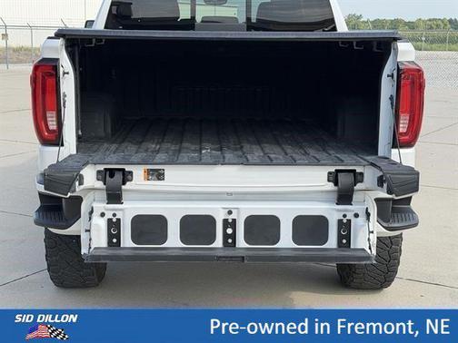 White Frost Tricoat 2021 GMC Sierra 1500 Denali