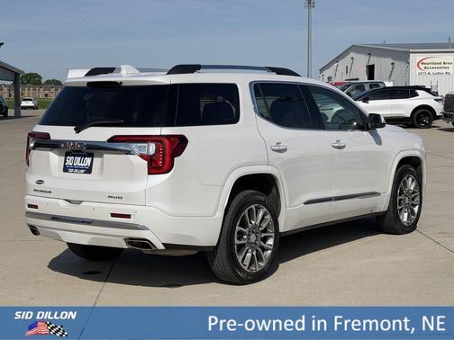White Frost Tricoat 2023 GMC Acadia Denali